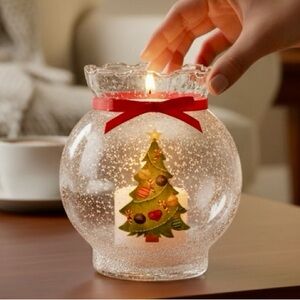 Christmas Tree Candle Holder in Frosted Glass